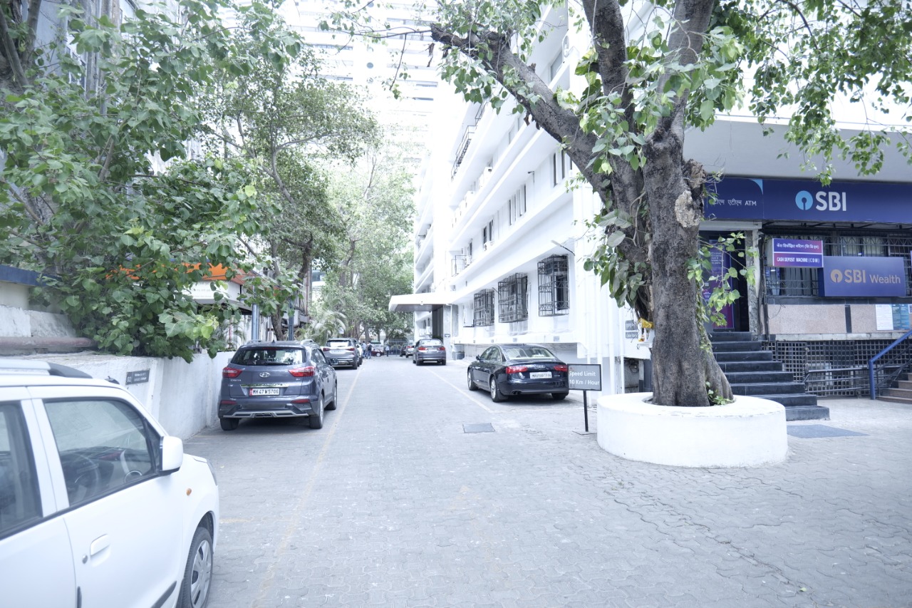 Office Space Semi Furnished in Nirlon House , Worli